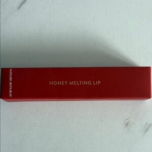Nature Republic Honey Melting Lip Pomegranate